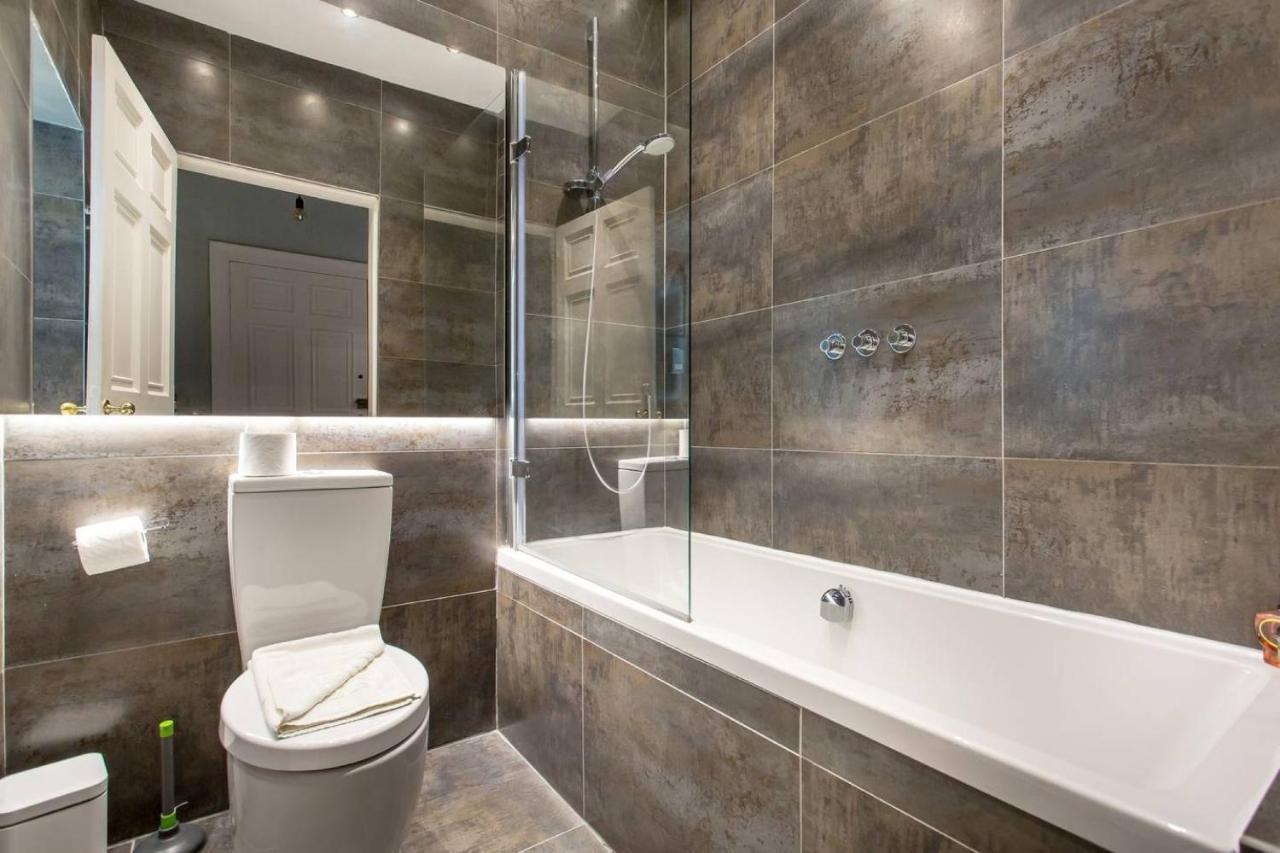Joivy Converted Flat In Historic Building In New Town EDI Exteriér fotografie