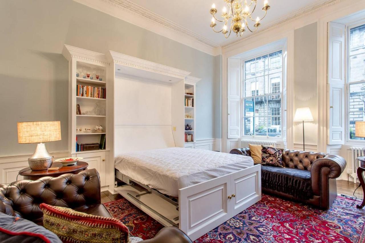 Joivy Converted Flat In Historic Building In New Town EDI Exteriér fotografie